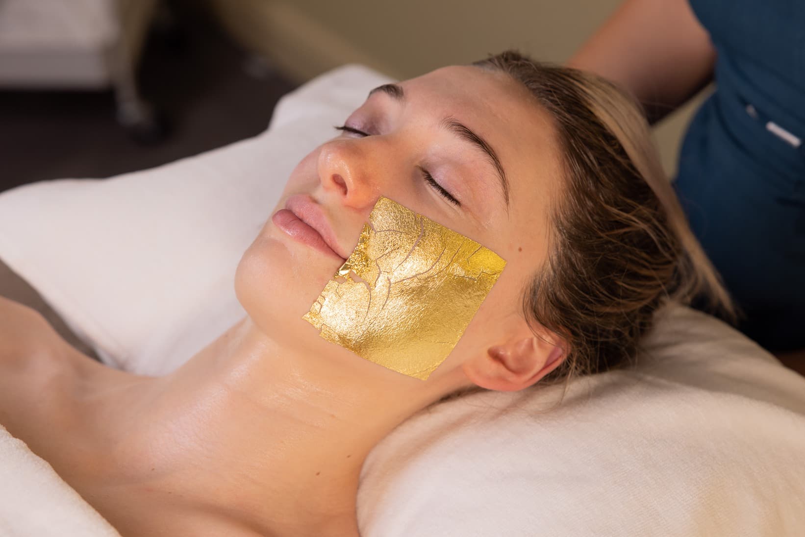 DIBI Facial. The Gold