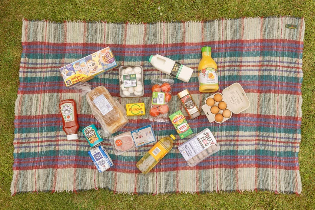 Breakfast hamper spread
