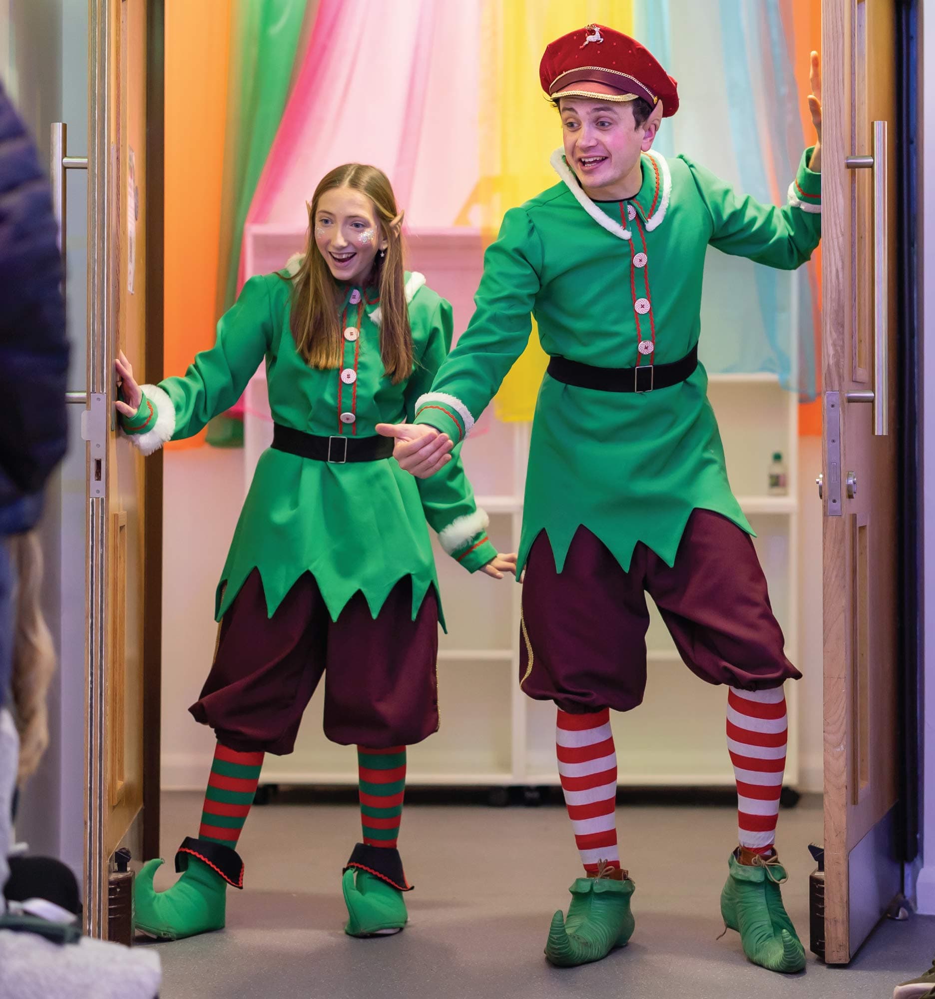 Christmassy Elves