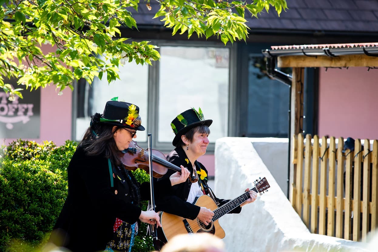 Live Music