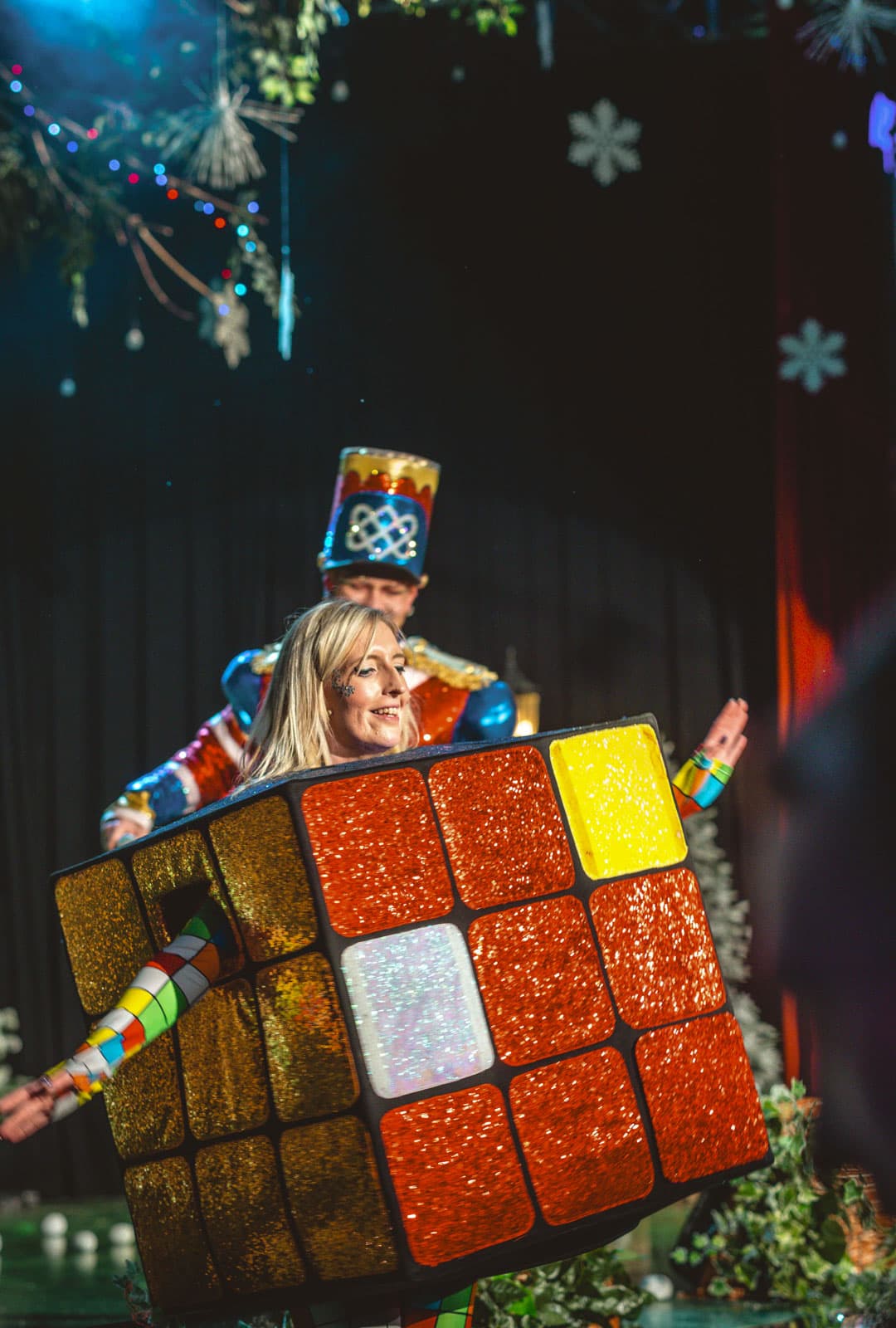 Jingle Jive Header Desktop Rubix Cube Entertainer