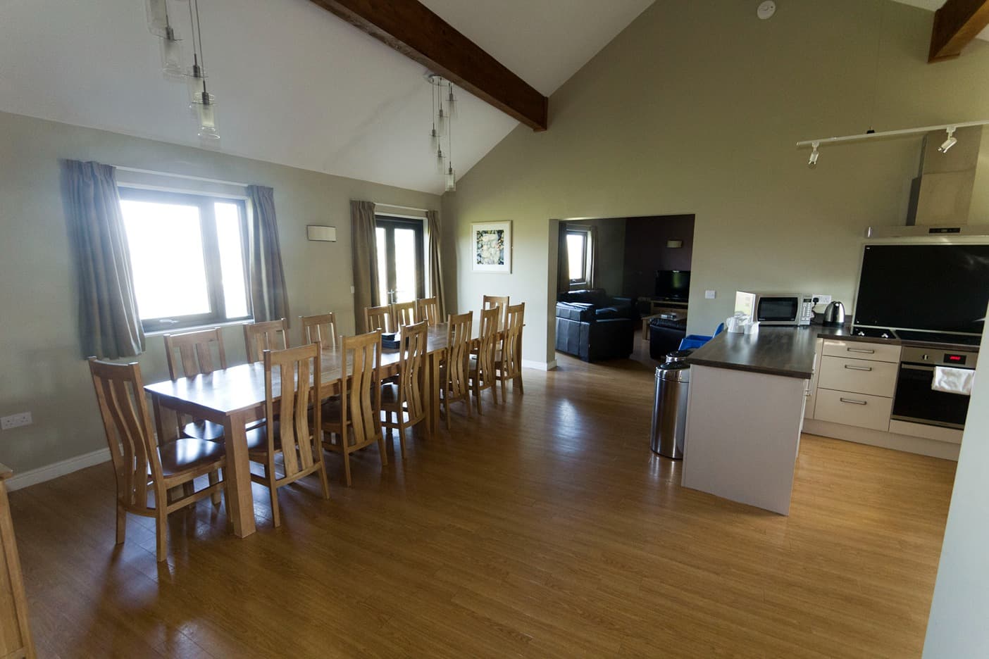 Dinas Bunkhouse Dining Room