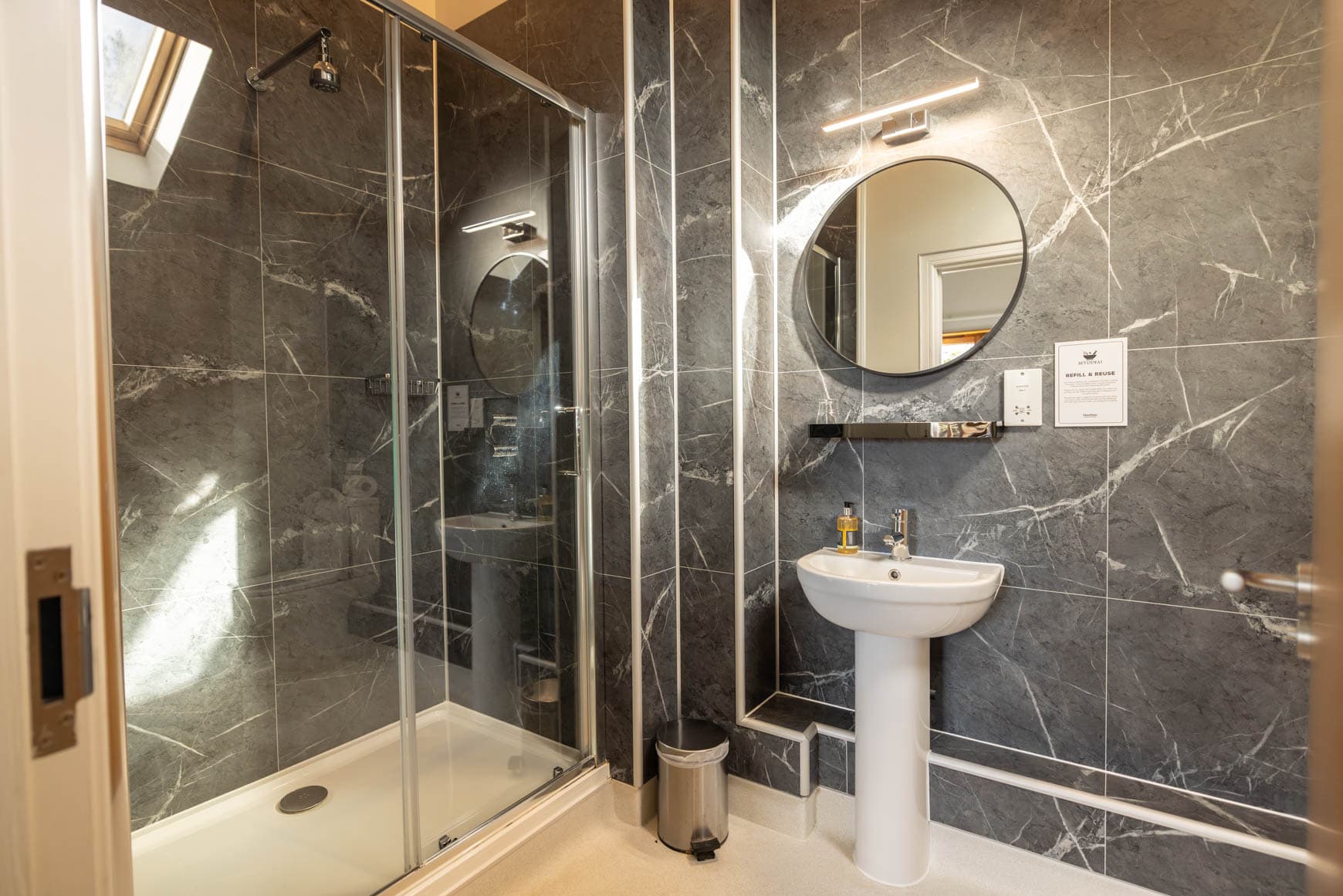 Skomer lodge Refurb Bathroom