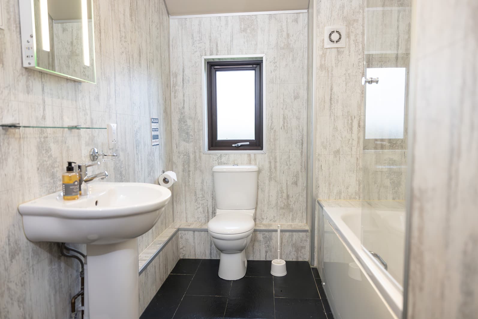 St Davids Upstairs Bathroom