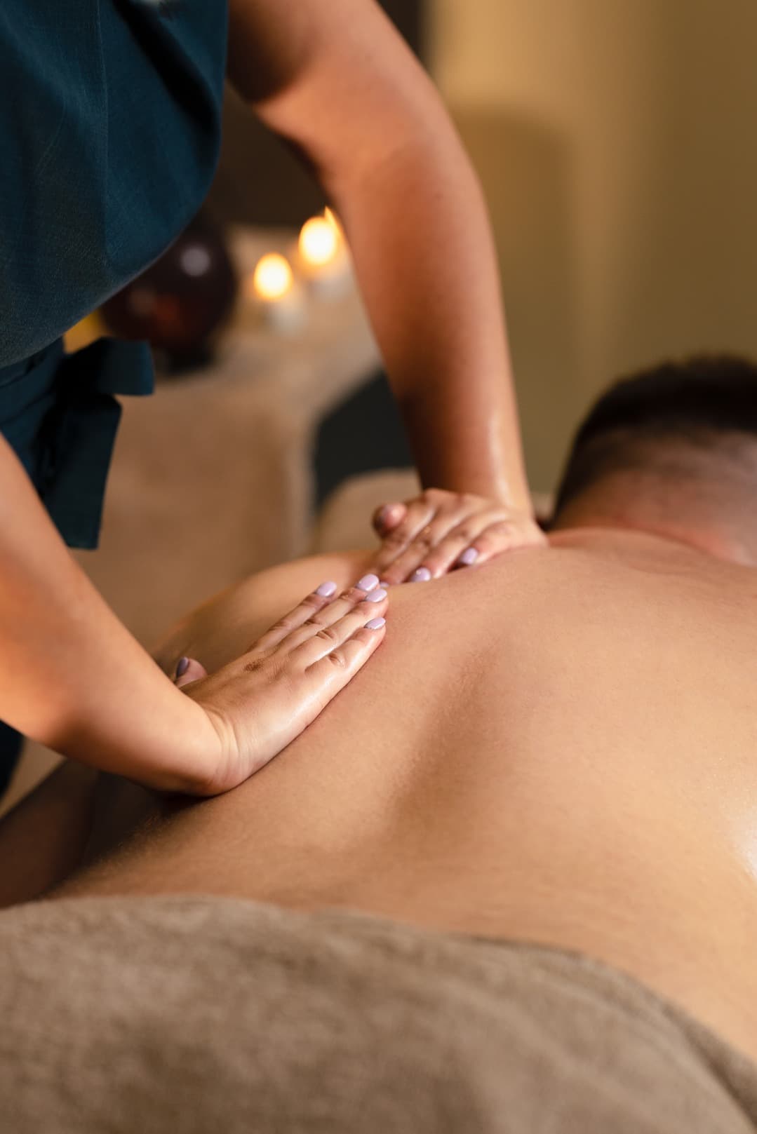 Massage to back