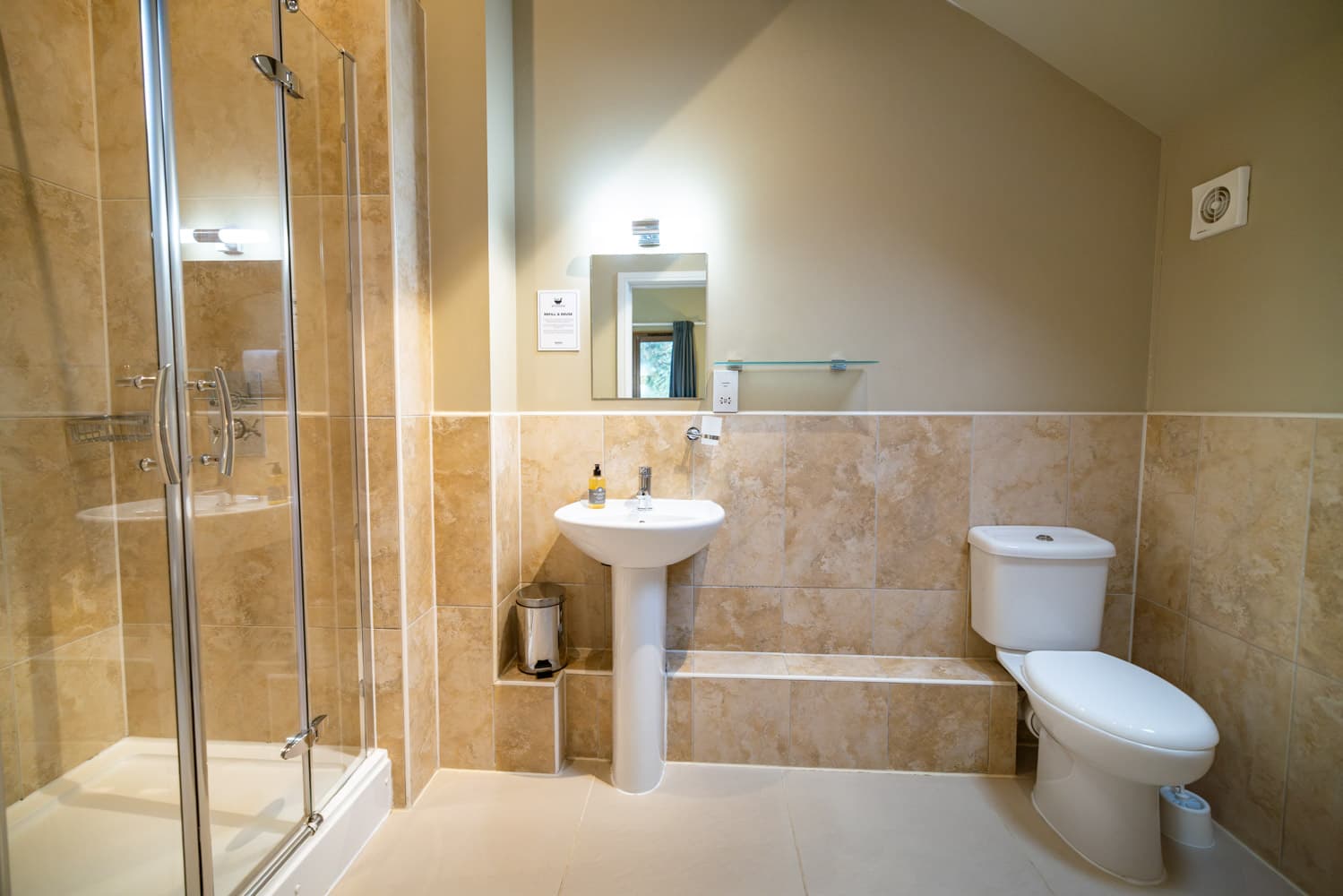 Skomer Classic Ensuite
