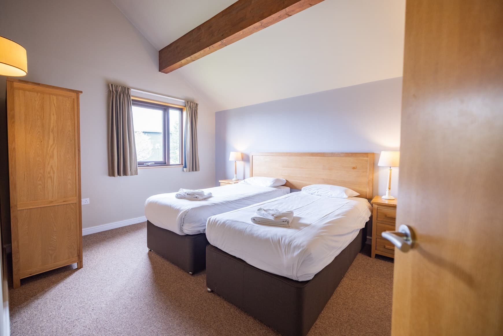 Grassholm Twin Beds