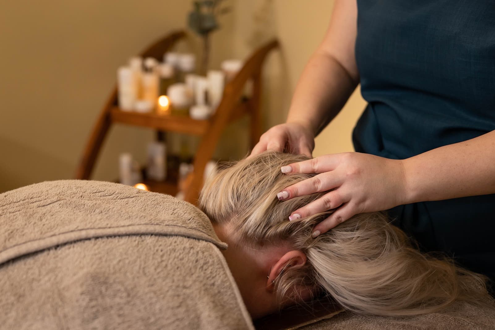 Massage to head