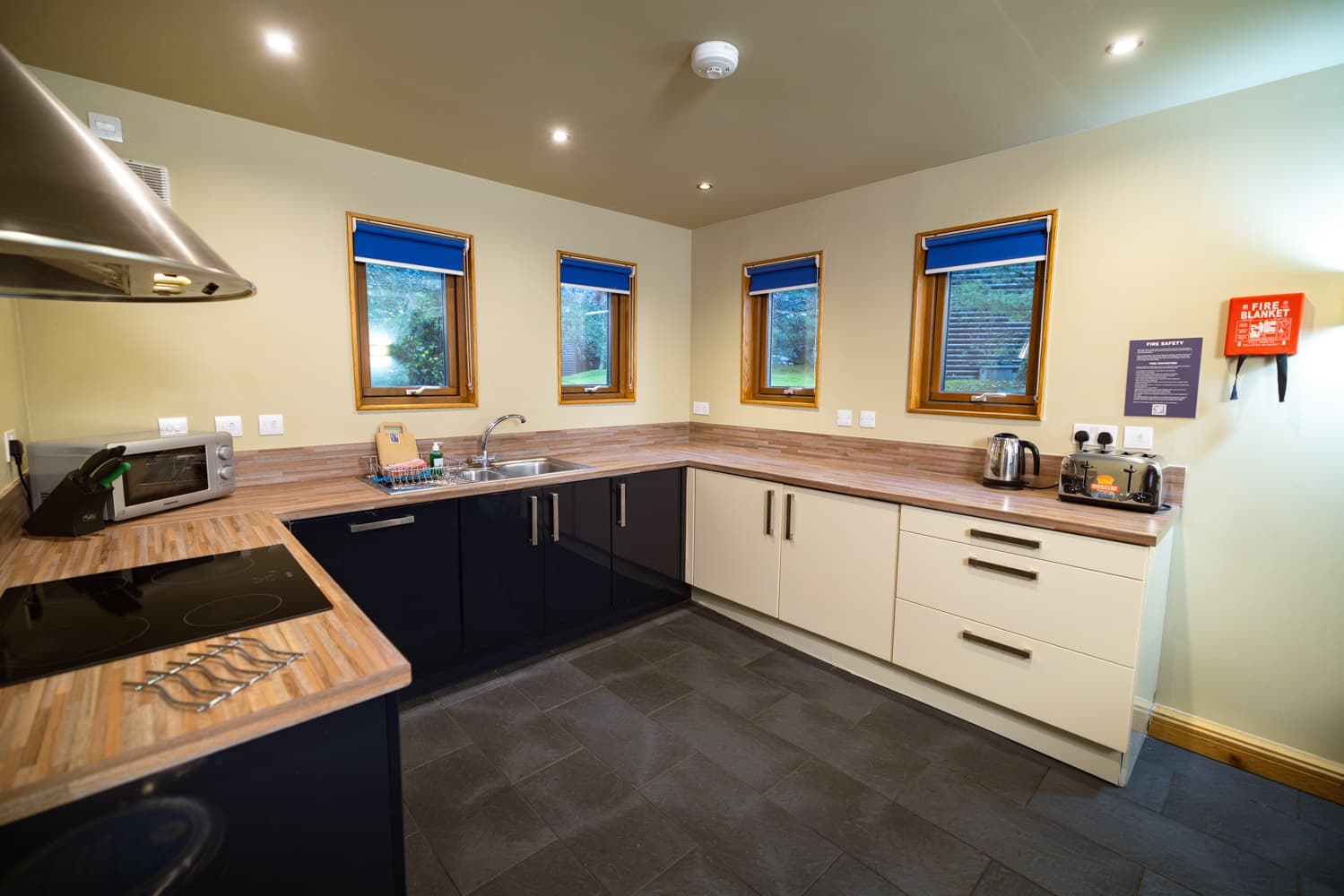 Skomer Classic Kitchen & Appliances
