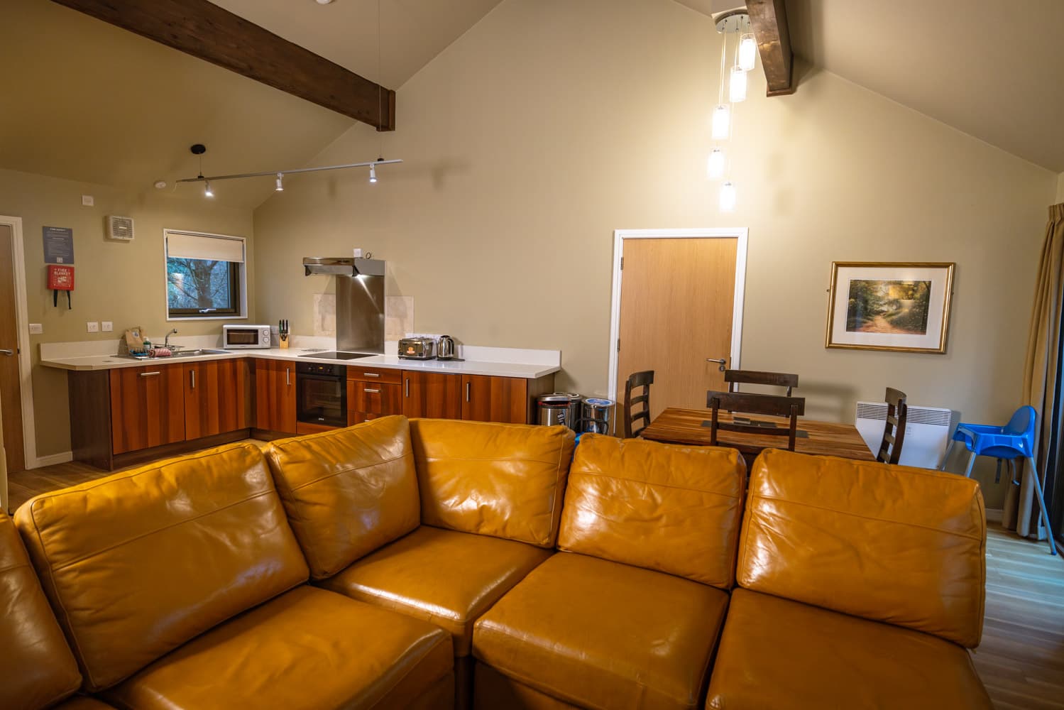 Caldey Classic Living, Dining & Kitchen