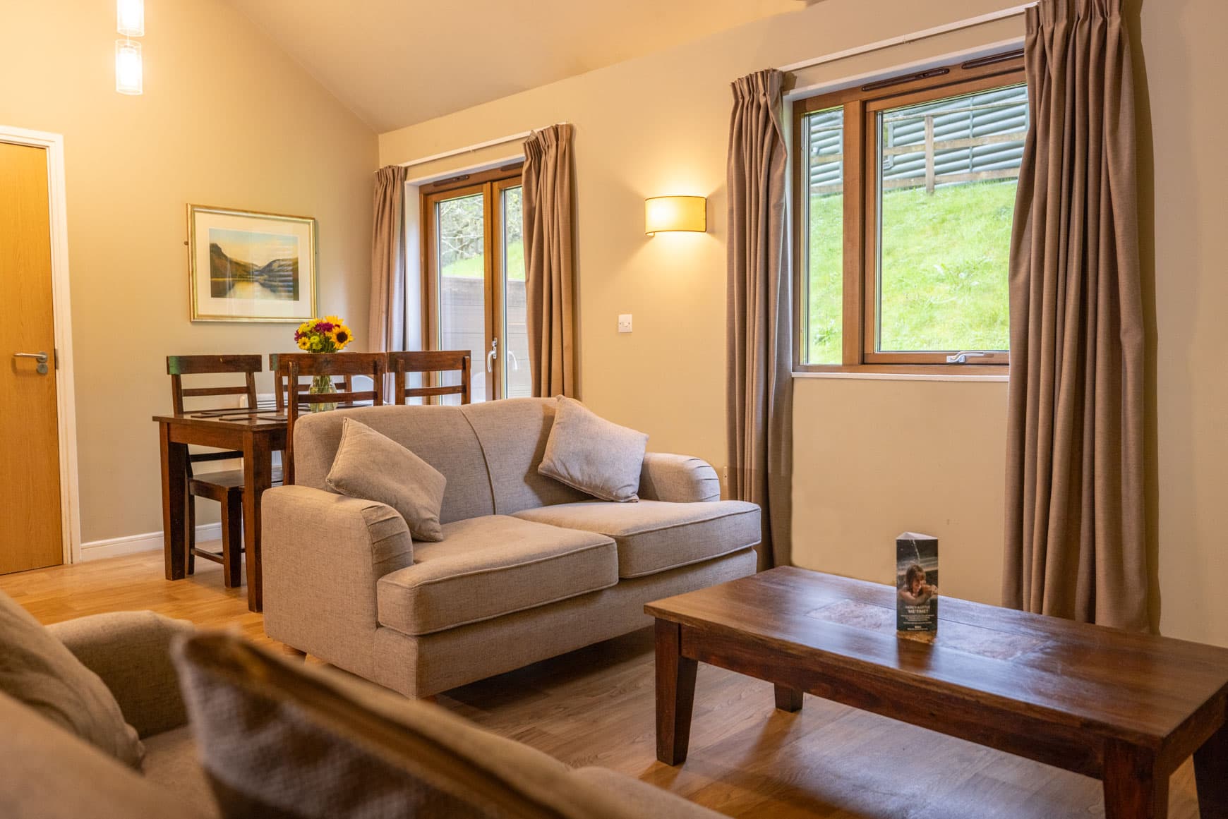Caldey Connect Lounge & Diner