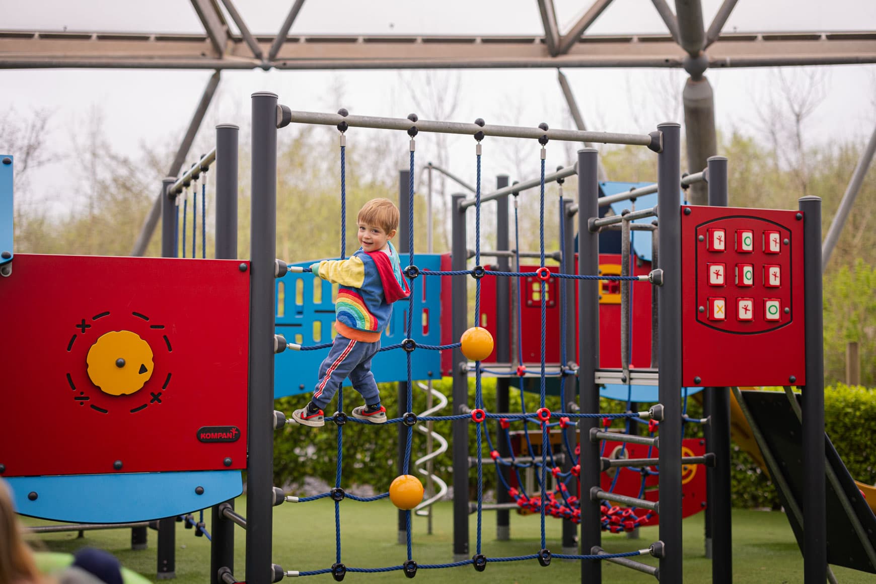 Play Park Serendome Winter 