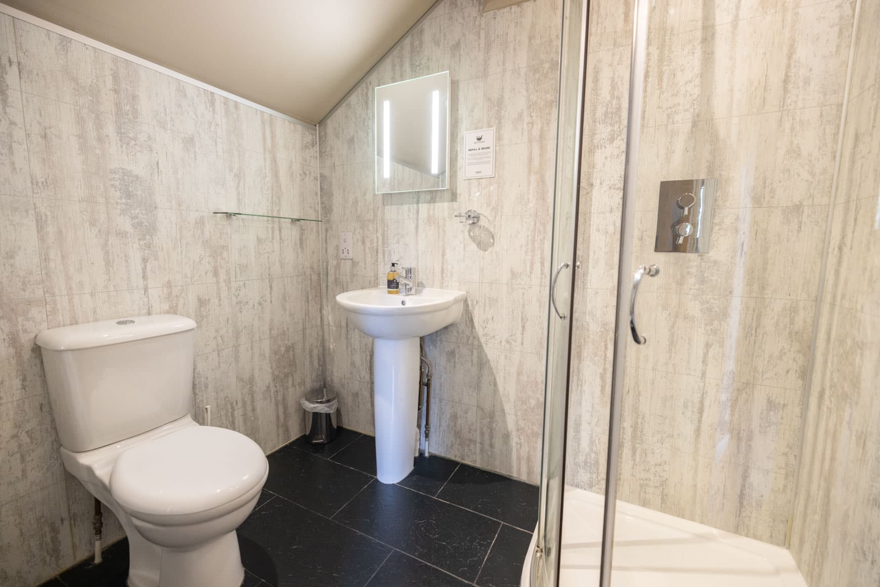Tenby En Suite