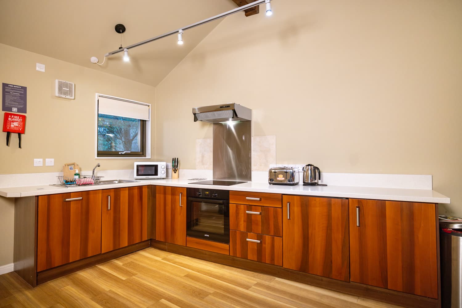 Caldey Classic Kitchen