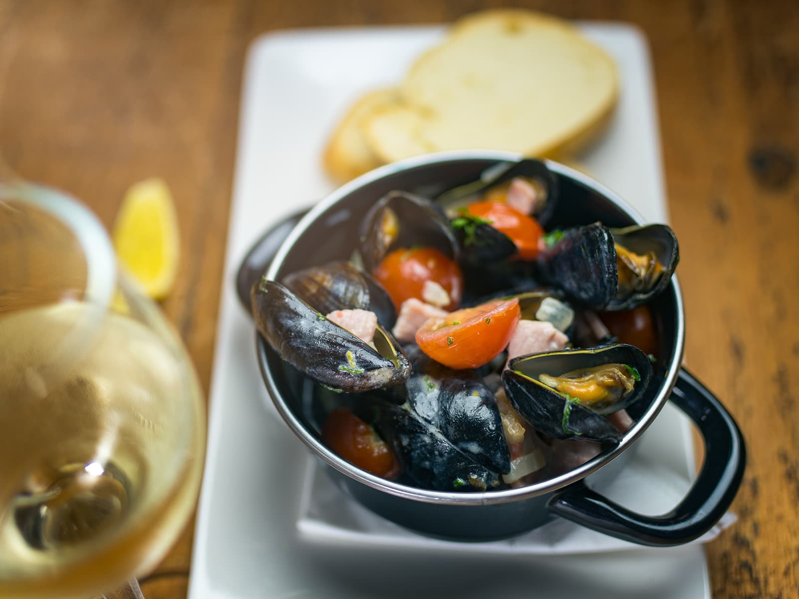 Farmhouse Grill Mussels